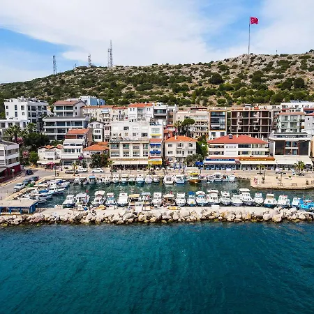 Larimar Hotel Cesme